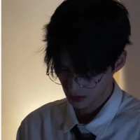 คราม(พ​อ.👑)​