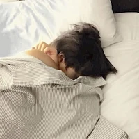 เคน / เพื่อนนอ, แฝดพี่.