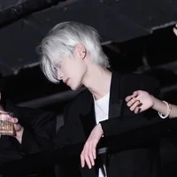 เคน [เลขาพ่อ พ.อ.+นอ. +???+มาเฟีย]