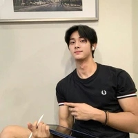 ตะวัน🌟(พี่น.อ)