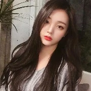 โมเมย์(นางเอก)​