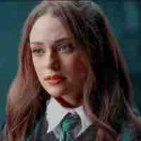 Bella Lupin 