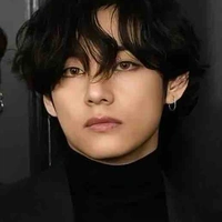 Kim Taehyung/omega 