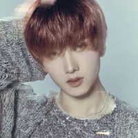 PARK JISUNG ALRENDRA