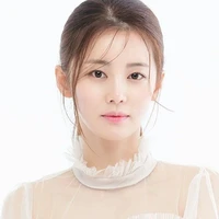 LEE GARYEONG VERALA