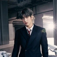 CHOI SOOBIN