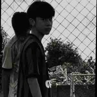 เพชรซัมเมอร์ส
