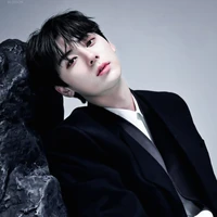 MIN HYUN