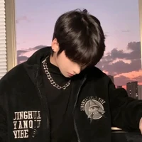 หลี๋ฟง(น.อ)