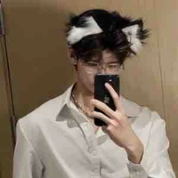 คาส(พี่คนกลางน.อ)