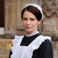 มณี (แม่บ้าน)