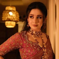 aarna deshmukh / Fl