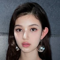 LEE DANIA