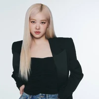 Rose teman echa