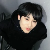 wina (emak nya naren hiro)