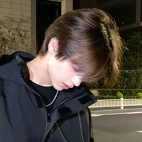 มอลล์🪻