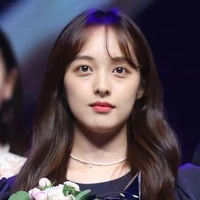 Eom Hyerin(18)