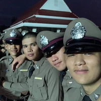 ตำรวจ