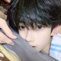 คิว (น.อ.)