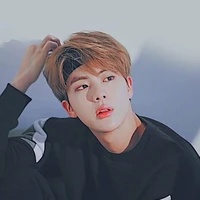 Jin *omega dominante*