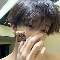 อิงฟ้า(นายเอก)