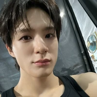 lee jeno
