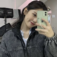 YUJIN 