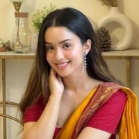 Swara Singhania-ml sister