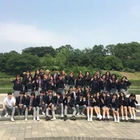 XHS