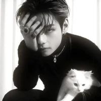 kim taehyung (enigma)