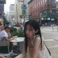 โอลีเวีย ( พี่สาวน.อ )