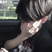 คิม (แฝดพี่)