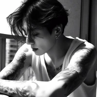 ☆𝐋𝐞𝐨𝐧𝐚𝐫𝐝☆