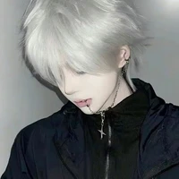 Rayen{ราเยน}.` (เพื่อนพ.อ)