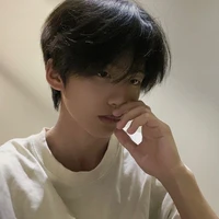 หอม(เพื่อน น.อ)
