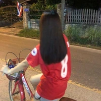 กัญญารัตน์ ฯ.(ชื่อไอจี/เฟสน้ำฟ้า)