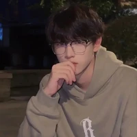 เจมส์(พ่อพ.อ)