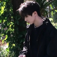 เปรม(พ่อนายเอก)