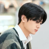 Park Jong Seong ( Jay )
