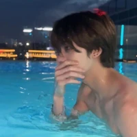 คิม"พ.อ