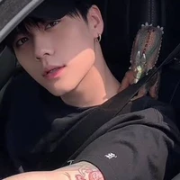 คิง[พ่อ พ.อ]