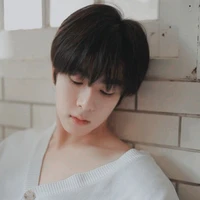 จีน เพื่อนน.อ