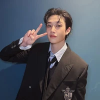Christopher Bang💫