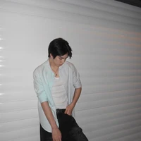 ธัช