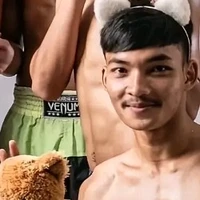 พี่อ๊อฟ