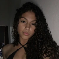 Manuella Santos