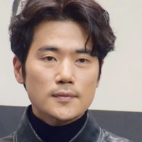 Kim Kang woo