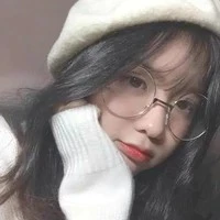 เมย์❄(ร่างใส่แว่น)