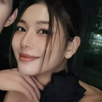เเม่(นางเอก)