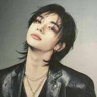 hyunjin*A.D.*